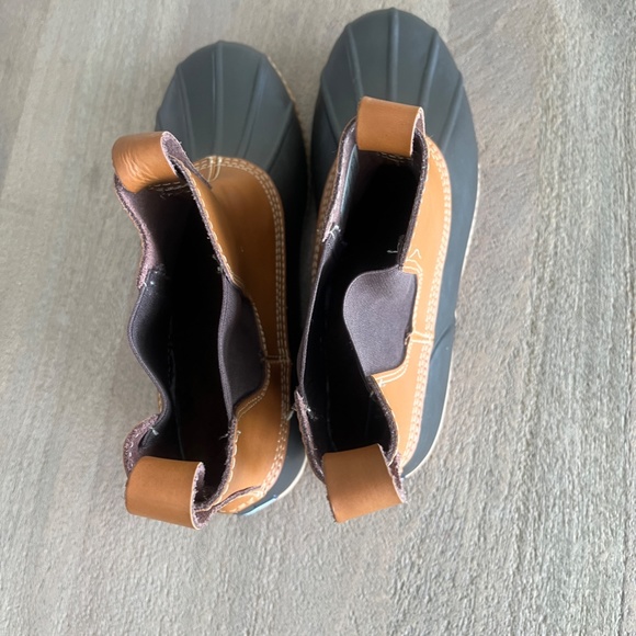 NWOT Men's Lands' Chelsea End Duck Boot Size 12D Tan - Picture 8 of 11